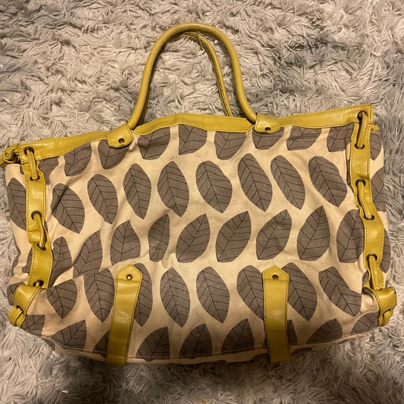 Large travel bag - Picture 3 of 11